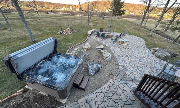 Treasure Lake House | Top Treasure Lake Escape with Pool and Breathtaking Views
