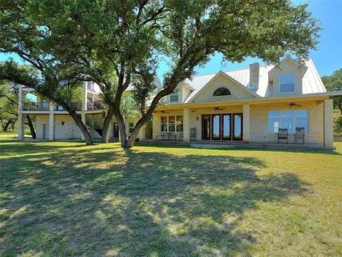 Burnet House | Lakefront 6BR Retreat w Dock & Game Room