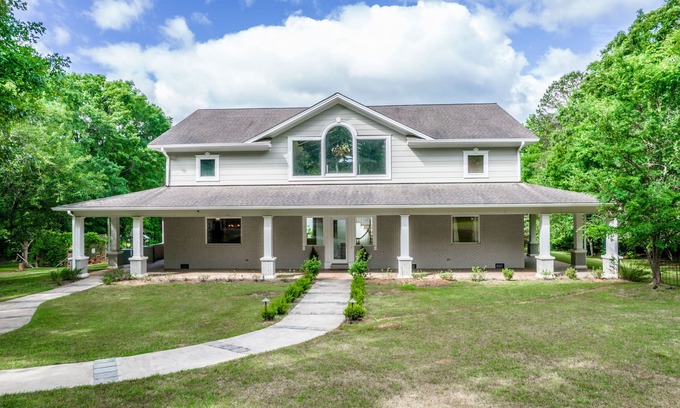 Greensboro House | Scenic Lakefront Retreat with Spa and Family-Friendly Fun