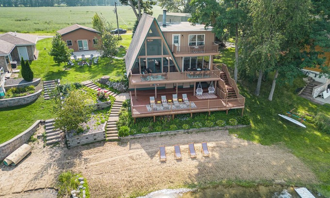 Decatur House | Lakefront A-Frame: Private Beach, Fire Pit & Kayak Rentals