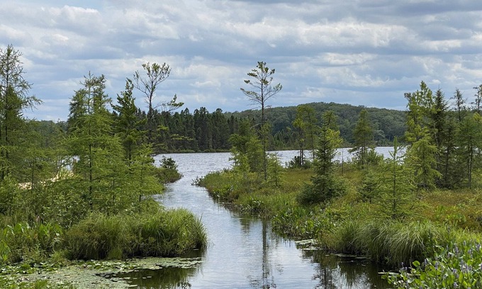 New Auburn Cabin | Lakefront Cabin: Newly Remodeled with Breathtaking Views
