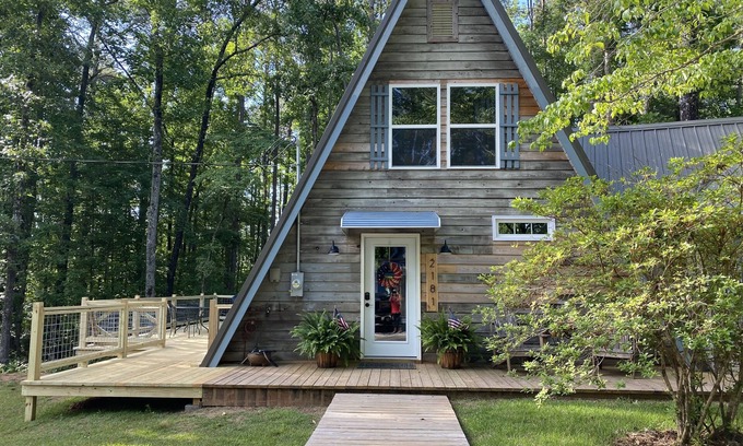 Five Points House | Scenic Lakefront Cabin with Private Dock and Fire Pit