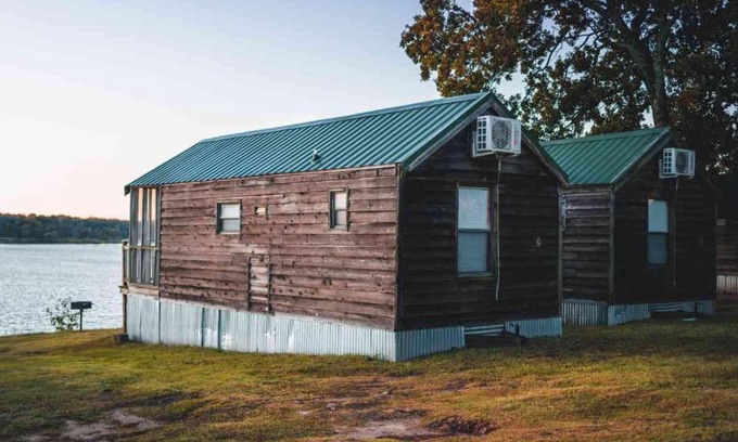 Mead House | Inviting Lakefront Cedar Cabin with Private Beach Access