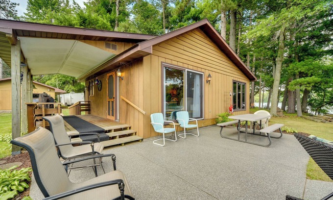 Chetek Cabin | Lakefront Chetek Getaway with Private Dock & Spa Amenities!