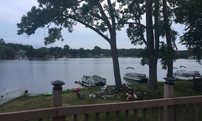 Ortonville Condo | Scenic Lakefront Condo at Bald Eagle Lake - Guest Rated 9.8