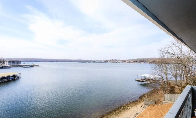 Osage Beach Condo | Beautiful Lakefront Condo with Spectacular Views & Boat Slip