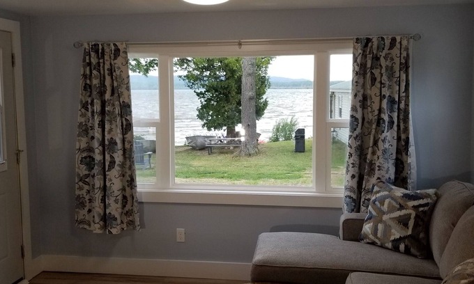 Arcadia Cottage | Lakefront Cottage #5: Newly Remodeled with Kayaks & SUP