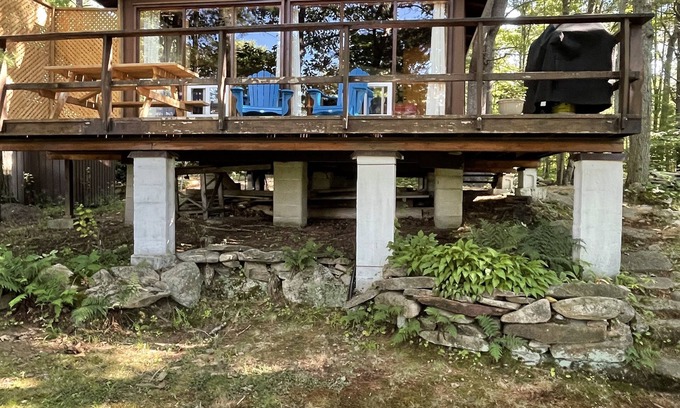Gravenhurst Cottage | Tranquil Lakefront Cottage on Kahshe Lake with Great Amenities