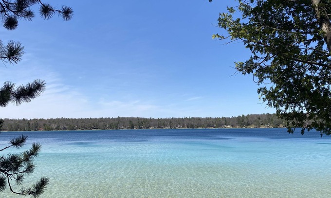 Hillman Cottage | Beautiful Lakefront Cottage with Ocean and Lake Views