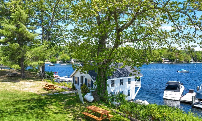 Windham Cottage | Lakefront Cottage with Deck, Great Views & Pet-Friendly Options