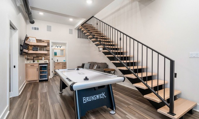 Mid America House | Lakefront Retreat with Hot Tub, Dock & 10/10 Guest Rating