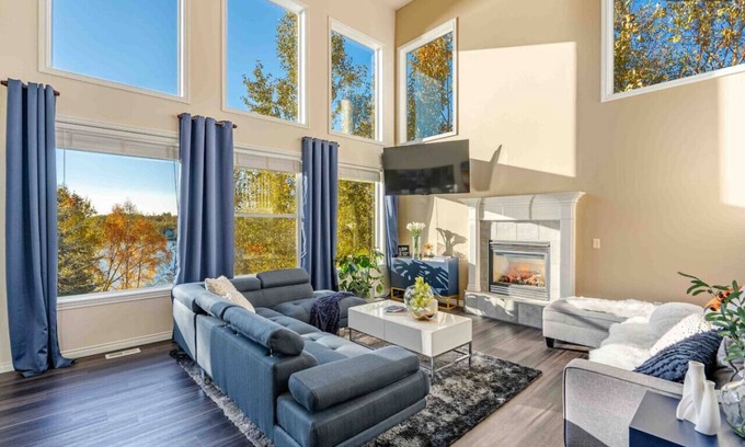 Palmer House | Lakefront Oasis with Firepit, Kayaks & Top-Rated Service