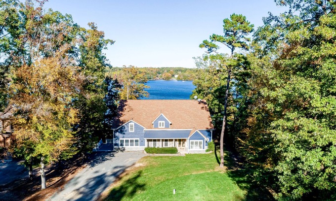 Mineral House | Lakefront Retreat with WiFi, Pool, and Beach Access