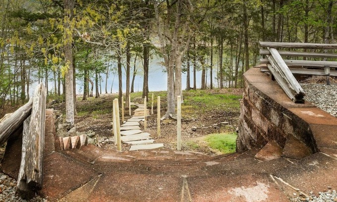 Kimberling City House | Lakefront Retreat: Hot Tub, Game Room & Water Activity Fun!