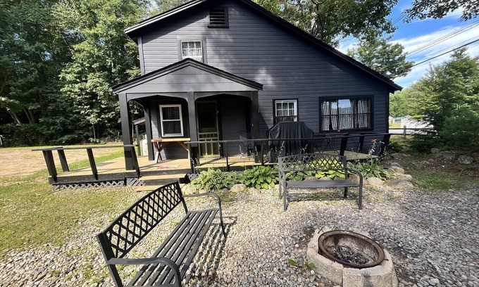 Holderness Cabin | Lakefront Lodge on Squam Lake