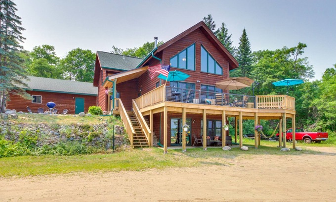 Nevis Cabin | Lakefront Nevis Home w/ Beach Access + Boat Slip!