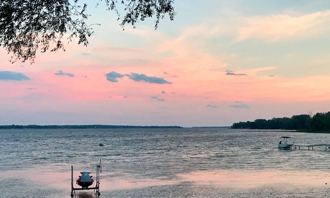 Chazy House | Tranquil Lakefront Paradise: Beach, Dock & Kayaks Await