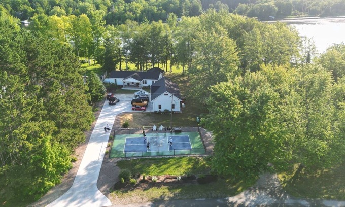 Lake Leelanau House | Exceptional Lakefront Pickleball Retreat with Ocean Views