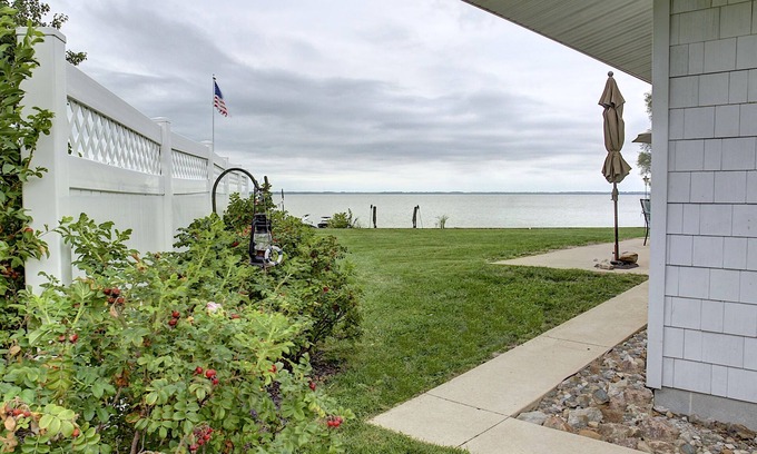 Port Clinton House | Family-Friendly Retreat with Lake Erie Beach Access