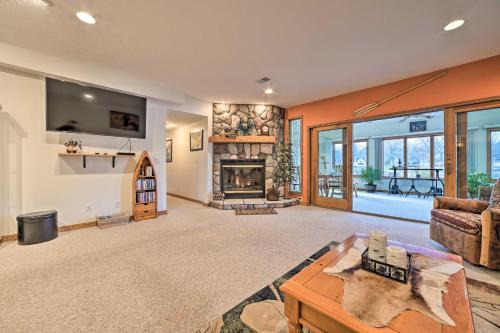 Gladwin House | Escape to a Scenic Lakefront Retreat with Relaxing Hot Tub