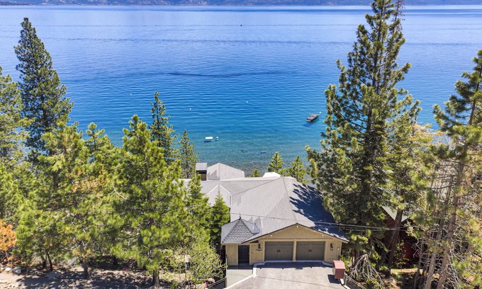 Tahoe City House | Lakefront Tahoe Home with Private Beach & 10/10 Guest Rating