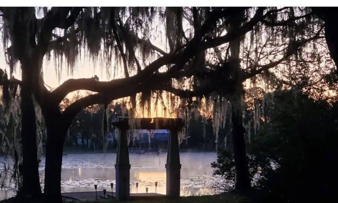 Deltona Lakes House | Lakehouse Getaway/Fish/Private Dock/Dogs Ok