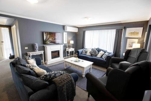 Paynesville House | Child-Friendly Retreat at Lakehouse on Waverley
