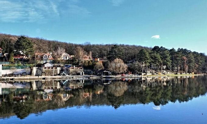 Sopron House | Explore LakeLove Házikó: Perfect for Families & Pets