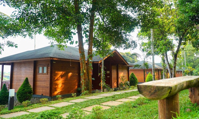 Vazhavatta Villa | Relax at LakeRose Wayanad Resort with Private Pool & Spa