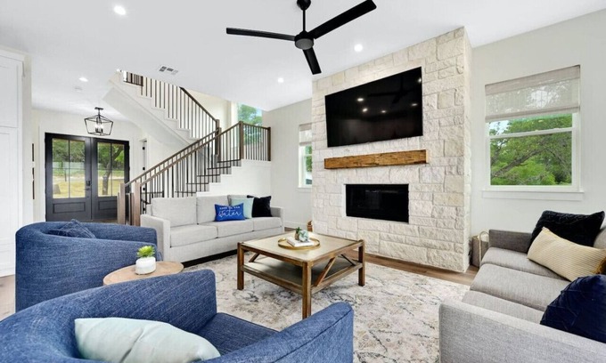 Spicewood House | Lakefront Modern Escape - Dockside Bliss with Pool & Spa!