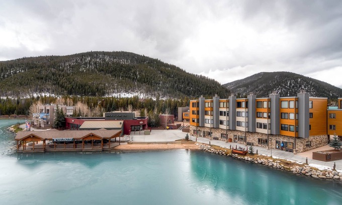 Lakeside Village Condo | Experience Lakeside 1491: Top-Rated Getaway with Spa & Pool