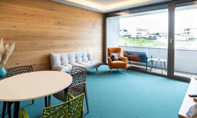 Zwenkau Apartment | Exquisite Lakeside Apartment 5: Top-Rated Family Retreat