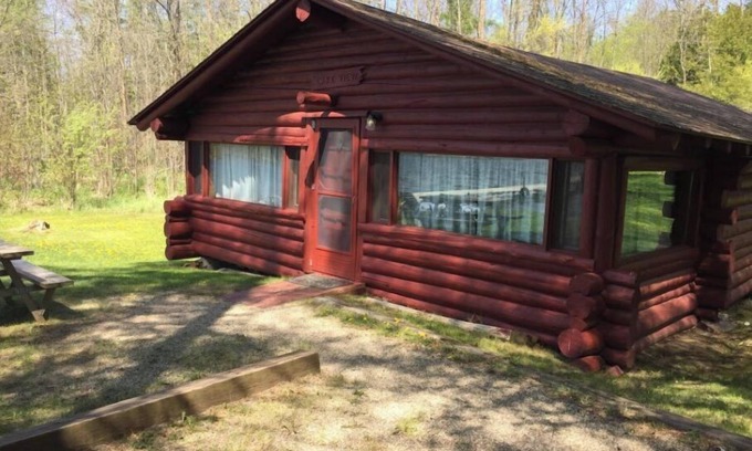 Northome Cabin | Island Lake Log Cabin Retreat - Pet Friendly & Scenic Views