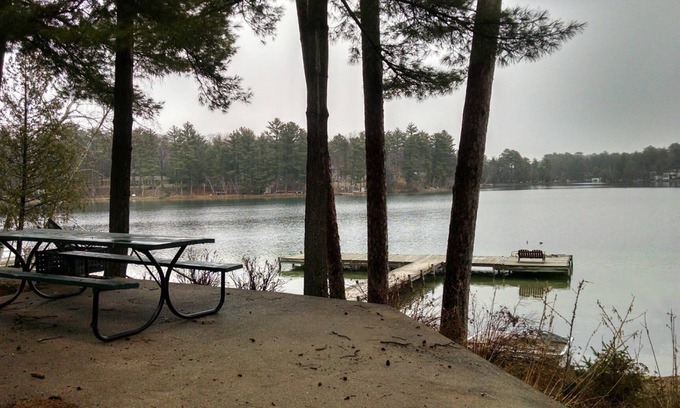 Waupaca Cottage | Perfect Cabin Retreat on Waupaca's Chain O'Lakes