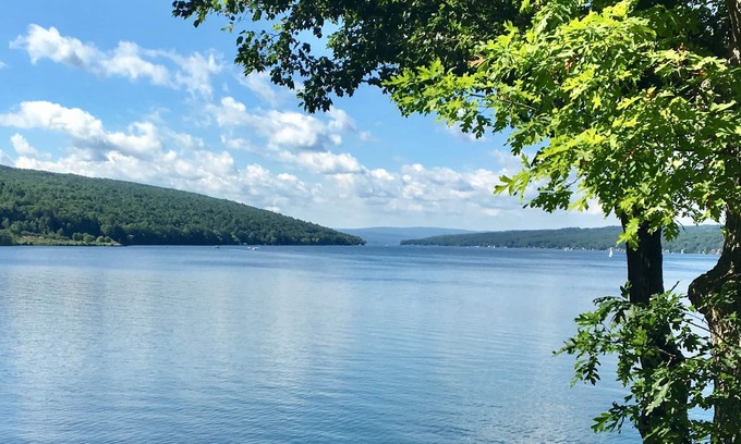 Keuka Park Cottage | Idyllic Lakeside Cottage Near Keuka Lake State Park