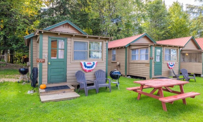 Inlet Cottage | Experience Lakeside Living at Stiefvater's Cottages