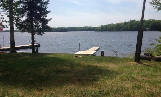 Havelock-Belmont-Methuen House | Discover Lakeside Haven: Year-Round Family Retreat