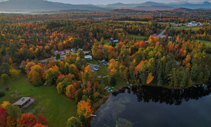 Whitefield Cabin | Unwind at Lakeview Cabin: Perfect for Families and Adventures
