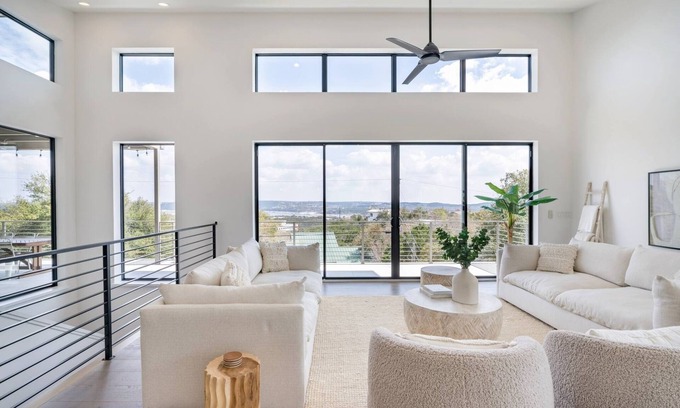 McNeil House | Lakeview Retreat: Pet-Friendly with Terrace & BBQ Bliss