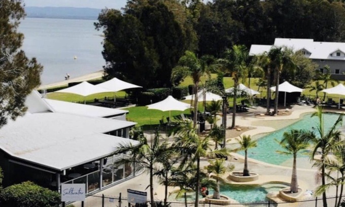 Cams Wharf House | Family Getaway at Lakeview Terrace: Rated 10/10 Experience