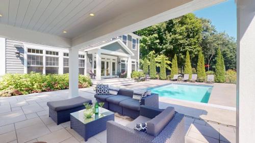South Haven House | Discover Relaxation at Lamb Haven - Pet Friendly Retreat