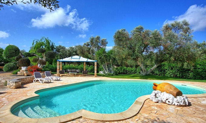 San Michele Salentino Villa | Inviting Lamia Santo Arcangelo: Pet-Friendly Retreat with Pool