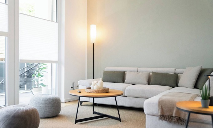 Tuebingen Apartment | LaMiaCasa Tübingen: Spacious City Retreat with Hot Tub