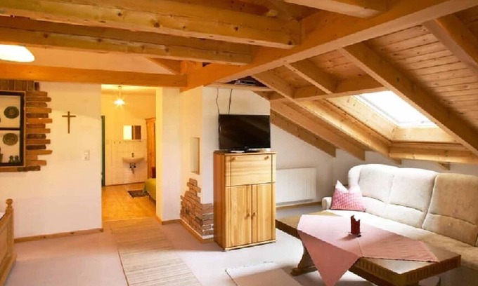 Mais House | Explore Landgasthof Vogl - Zum Klement with Family-Friendly Amenities