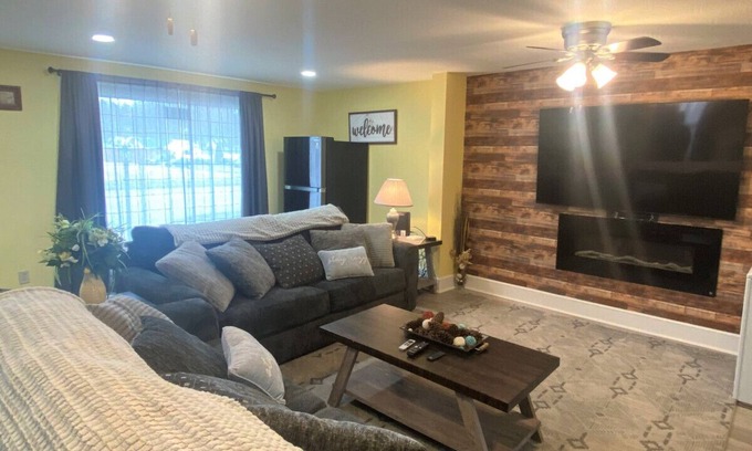 Lancaster House | Discover Lancaster E Main: Family-Friendly Comfort Awaits