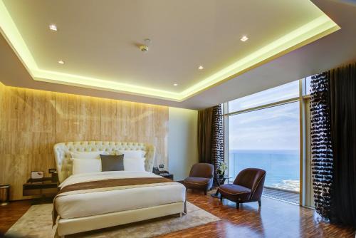 Raouche Hotel | Elegant Lancaster Plaza Beirut with Ocean Views & Spa