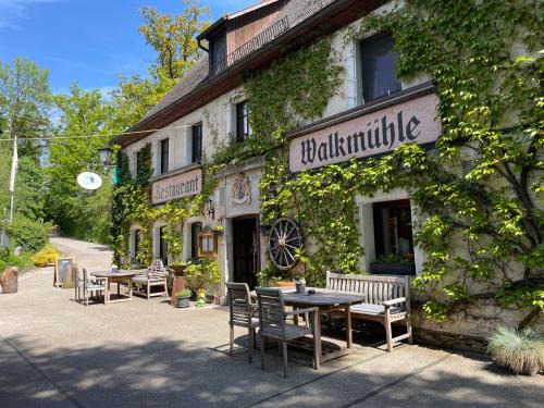 Feuchtwangen House | Discover Land-Gast-Hof WALKMÜHLE: Family & Pet Friendly Stay