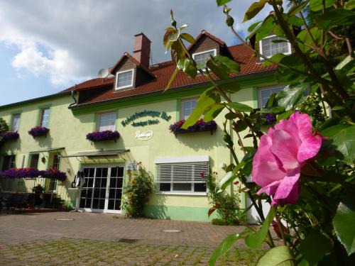 Delitzsch Hotel | Comfort and Convenience at Land-gut-Hotel Schenkenberger Hof