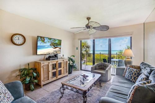 Sunset Beach House | Beachfront Bliss at Land's End 8-303 with Ocean Views