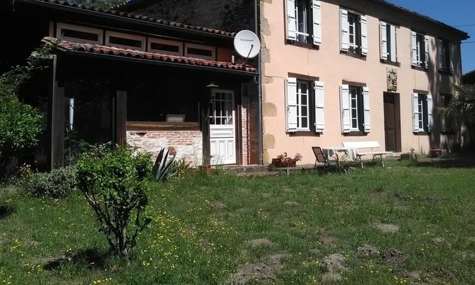 Garein Bed & Breakfast | Landes holiday cottage, Le Moulin vieux